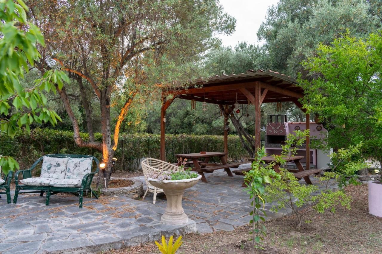 Villa Gesthimani Neos Marmaras Exterior photo